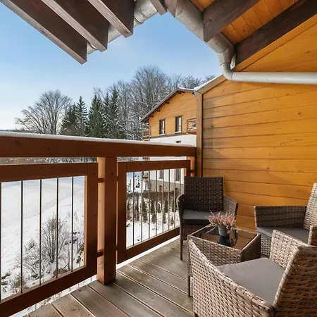 Unique With A Beautiful View And Balcony By Renters * シクラルスカ・ポレンバ