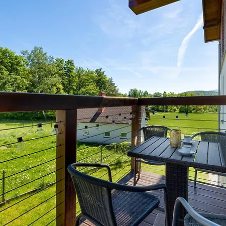 Unique With A Beautiful View And Balcony By Renters Шклярска-Поремба