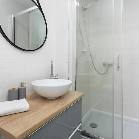 Апартаменты Unique With A Beautiful View And Balcony By Renters *