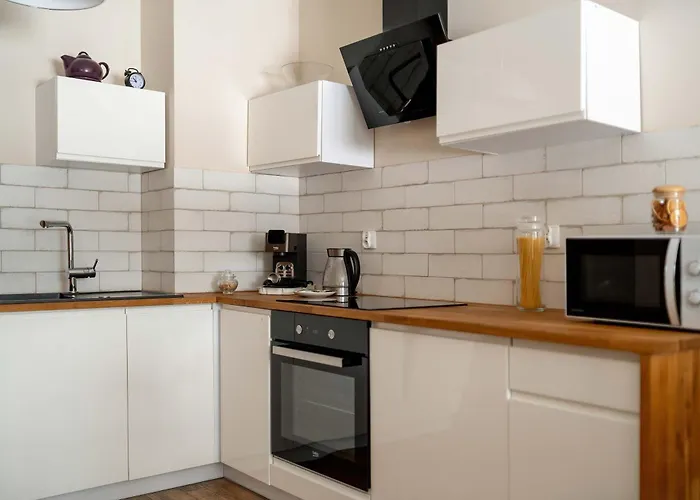 公寓 Unique With A Beautiful View And Balcony By Renters *