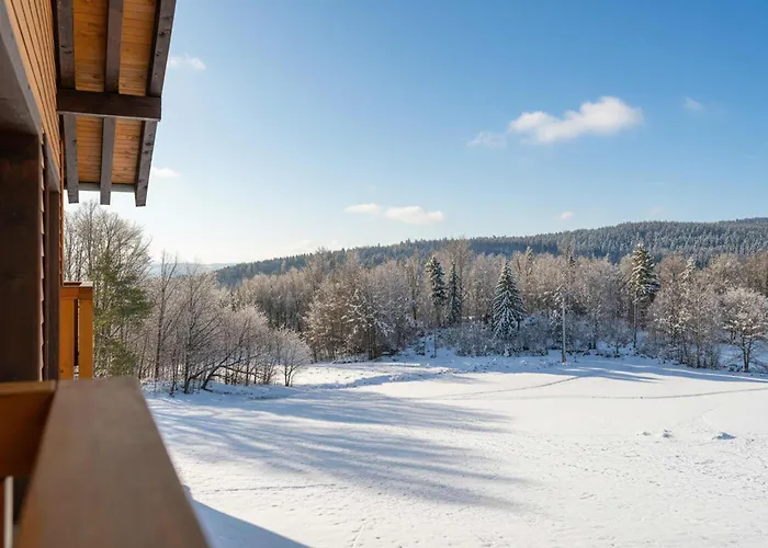 Unique With A Beautiful View And Balcony By Renters